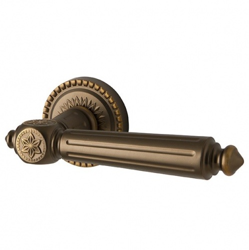   Armadillo Matador CL4 BB-17