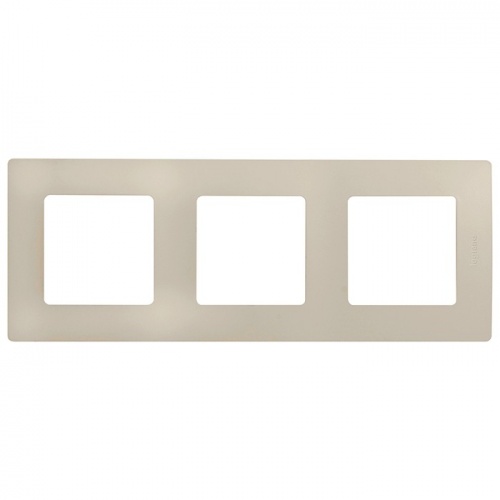   Legrand Etika 672513  